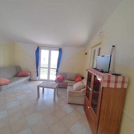 סטומורסקה Apartment Sutalo מראה חיצוני תמונה